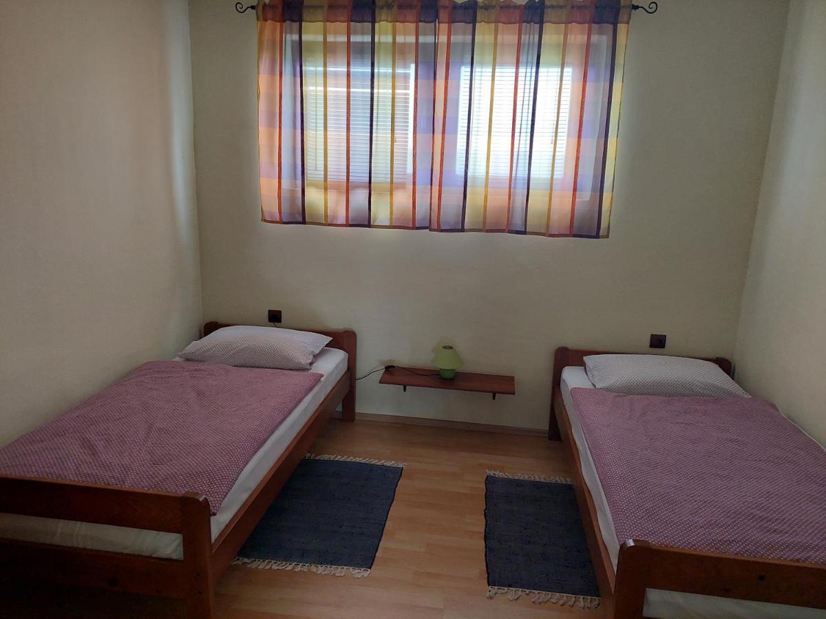 Apartment Thea