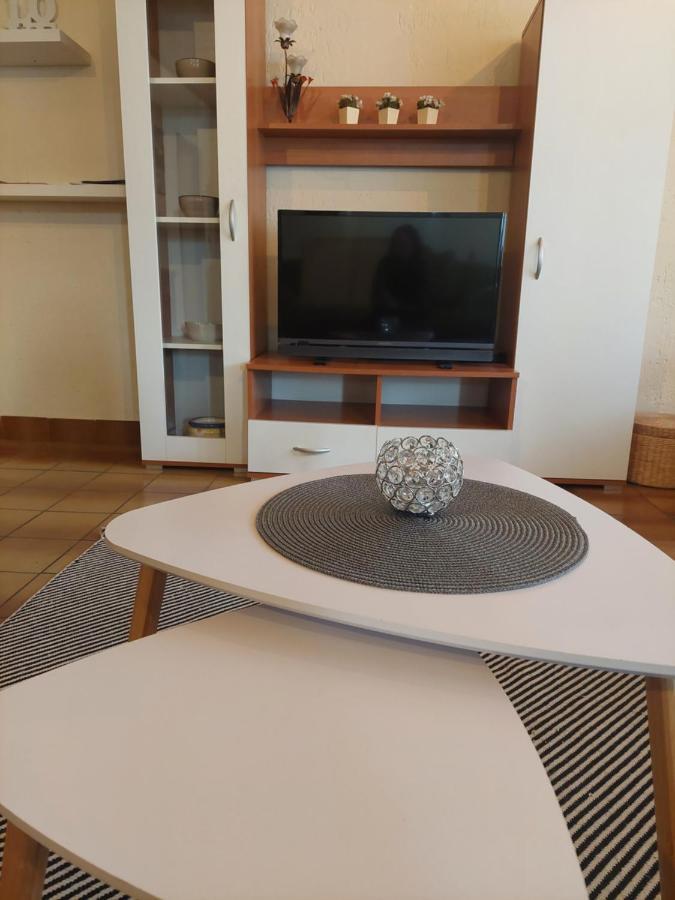 Apartment Thea *